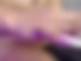 charlotte-brawn's Live Sex Cam Show
