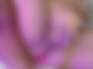 charlotte-brawn's Live Sex Cam Show