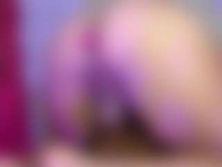 charlotte-brawn's Live Sex Cam Show
