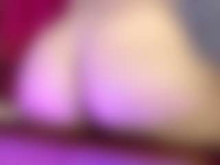 charlotte-brawn's Live Sex Cam Show