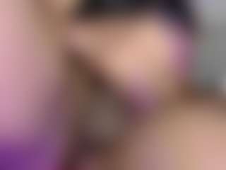 charlotte-brawn's Live Sex Cam Show