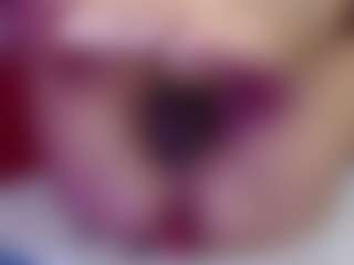 charlotte-brawn's Live Sex Cam Show