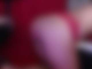 charlotte-brawn's Live Sex Cam Show