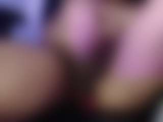 charlotte-brawn's Live Sex Cam Show