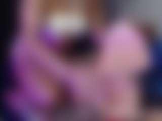 charlotte-brawn's Live Sex Cam Show