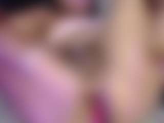 charlotte-brawn's Live Sex Cam Show