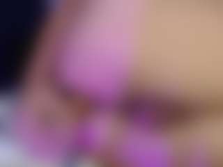charlotte-brawn's Live Sex Cam Show