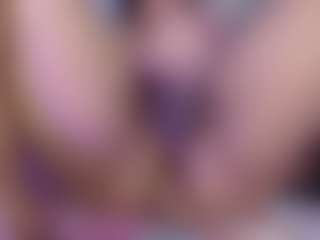 charlotte-brawn's Live Sex Cam Show