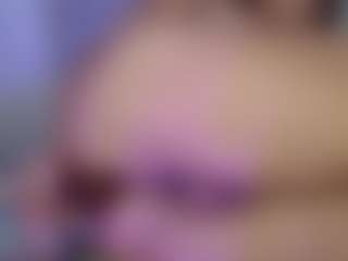 charlotte-brawn's Live Sex Cam Show