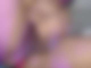 charlotte-brawn's Live Sex Cam Show