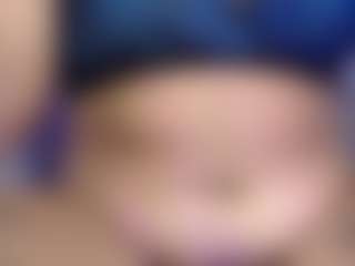 Live cam show with charlotte-brawn - Brown Eyes on Camsoda