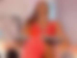 Live cam show with amaanda-fox - Facial Piercings on Gym Cam Girls