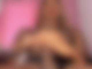 Live cam show with amaanda-fox - Black on Camsoda