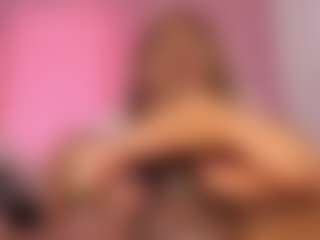 Live cam show with amaanda-fox - Bbc on Camsoda