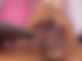 Live cam show with amaanda-fox - Drinking on Camiplay Live