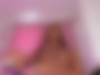 Live cam show with amaanda-fox - Drinking on Camsoda