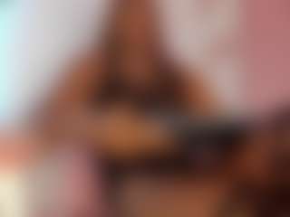 Live cam show with amaanda-fox - Genital Piercings on wildcum.com