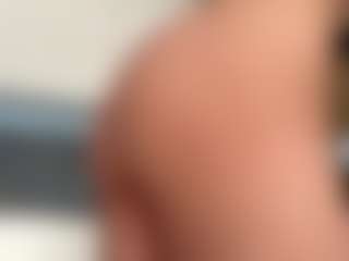 Live cam show with AuraXo - Ohmibod on Camsoda