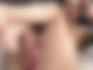 Live cam show with AuraXo - Handjob on Streamer API