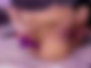 AuraXo's Live Sex Cam Show