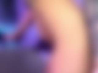 AuraXo's Live Sex Cam Show