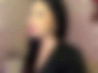 Live cam show with AuraXo - Smoking on slutload