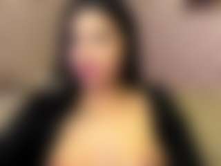 AuraXo's Live Sex Cam Show