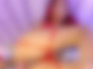 Live cam show with BellaaSanders - Gray Eyes on TeamSkeetLive