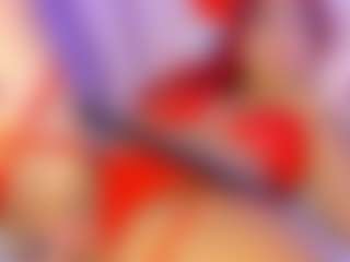 Live cam show with BellaaSanders - Handjob on Mixed Magazine Live