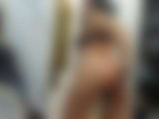catalina32's Live Sex Cam Show
