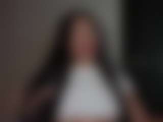 Live cam show with Helener-mouth - Tiny on Camsoda