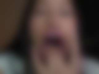 Helener-mouth's Live Sex Cam Show