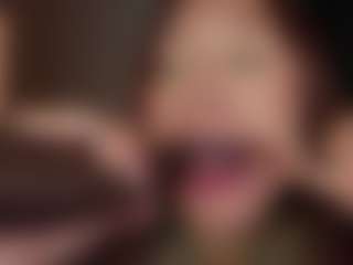 Helener-mouth's Live Sex Cam Show