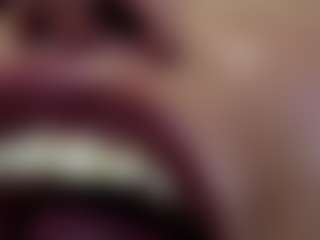 Helener-mouth's Live Sex Cam Show