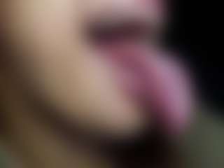 Helener-mouth's Live Sex Cam Show