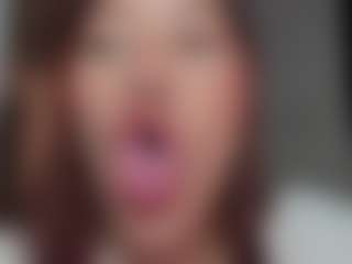 Live cam show with Helener-mouth - Middle Aged on Camsoda