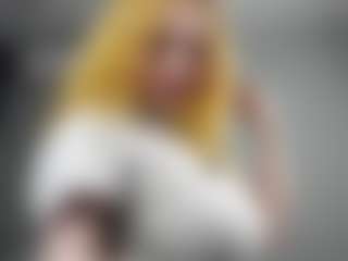 Live cam show with JenneferMoitoso - Blue Eyes on Cam Slut