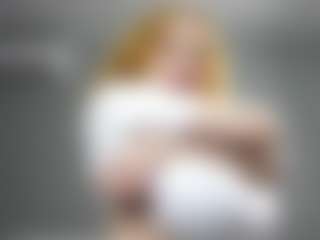 Live cam show with JenneferMoitoso - Ass To Mouth on Latina Girls