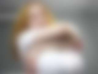 Live cam show with JenneferMoitoso - Blue Eyes on Instabang