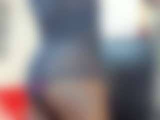 Live cam show with Kylie-Ward - Average on thefappeningchat.com
