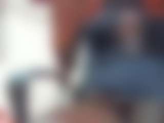 Live cam show with Kylie-Ward - African on xfollow cams | colombia