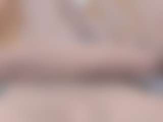 Live cam show with LisaBlaer - Facial on Camsoda