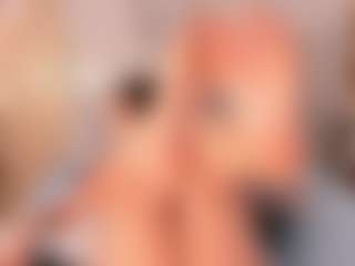 Live cam show with LisaBlaer - Public BBW on hrnylive.com