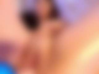 Live cam show with LisaBlaer - Striptease on TastyBlacksLive