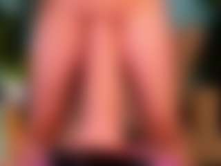 Live cam show with MaeWilkins - Cum In Pussy on Camsoda
