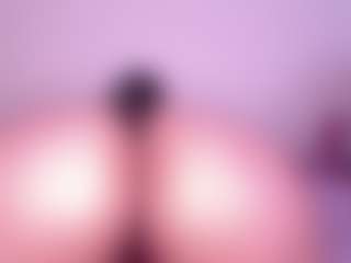 Live cam show with Miafuegolatino - White Curvy on CamClone | colombia