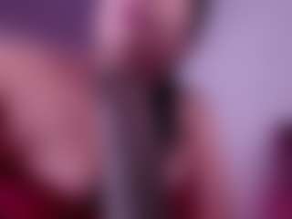 Live cam show with Miafuegolatino - Butt Plug on Camming Site