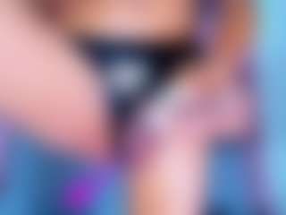 NicoleMadrird's Live Sex Cam Show