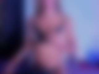 NicoleMadrird's Live Sex Cam Show