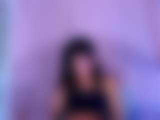 Live cam show with NicoleMadrird - Submissive on Camsoda